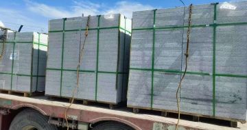 周口 芝麻白花岗岩地铺石装车日常