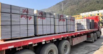 周口 芝麻灰地铺石出货日常