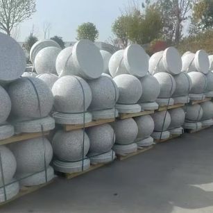 周口 白麻花岗岩石材圆球，石球，挡车球，隔离球，景观石球，风水球等