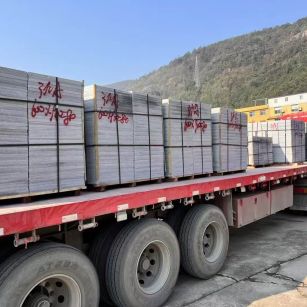 周口 芝麻灰地铺石出货日常