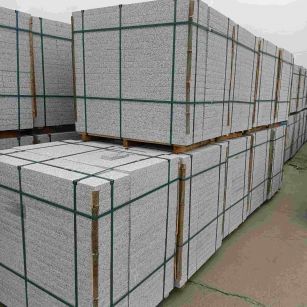 周口 白麻花岗岩石材荔枝面地铺石（300*600*50）