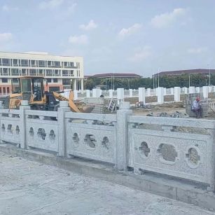 周口 白麻花岗岩荔枝面河道栏杆