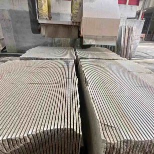 周口 车间生产日常，黄金麻白麻花岗岩