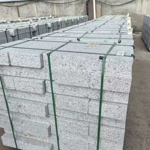 周口 白麻花岗岩路沿石，弧形路沿石，道牙石，马路牙子，界石，路缘石，平沿石，直岩石，平缘石等