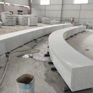 周口芝麻白花岗岩石板材 园林光面弧形坐凳