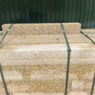 周口 黄金麻花岗岩石材机切面栏杆料半成品