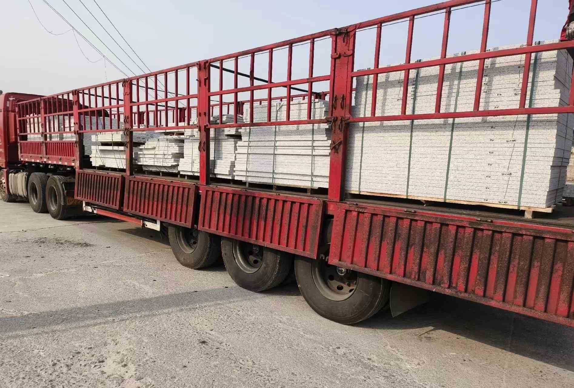 周口 白麻荔枝面外墙干挂，工厂装车日常