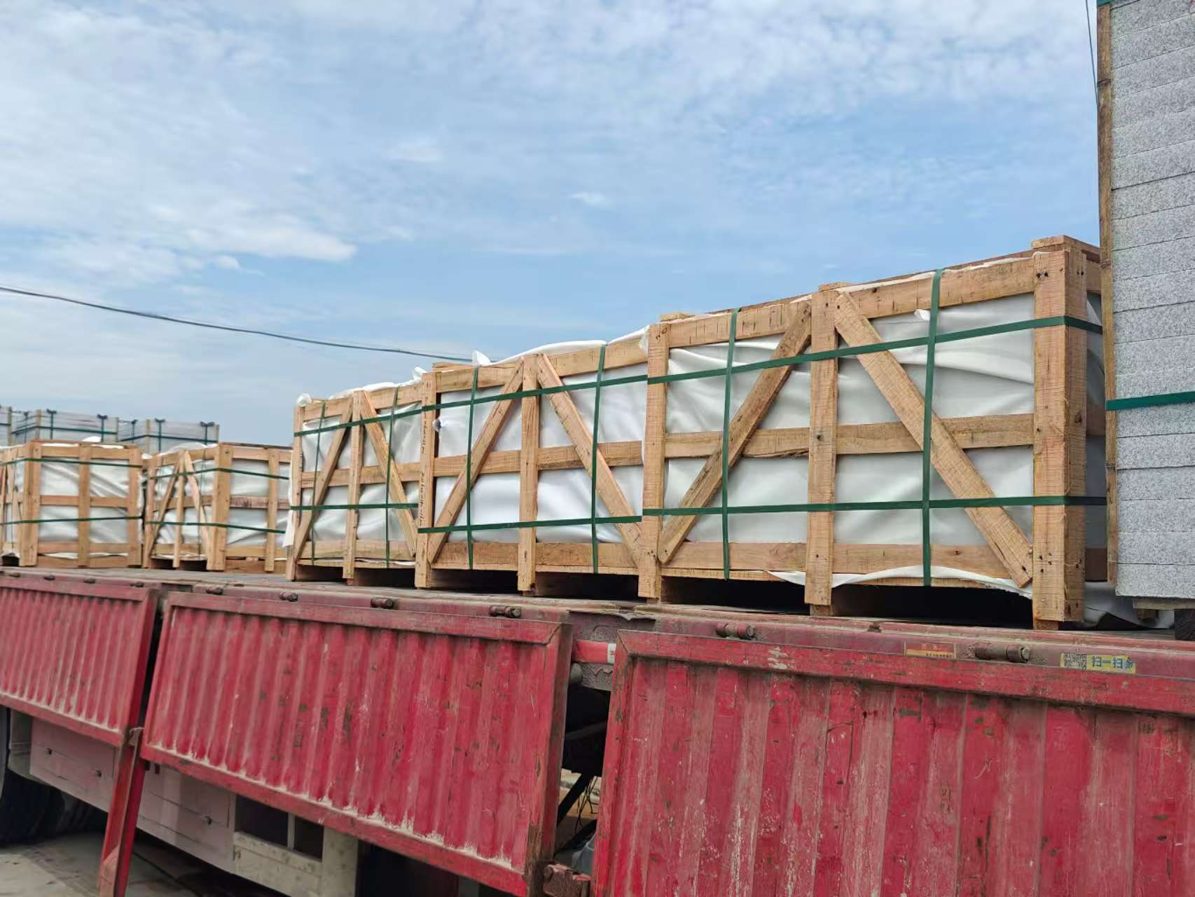 周口 芝麻白花岗岩地铺石出口专车-泰国游